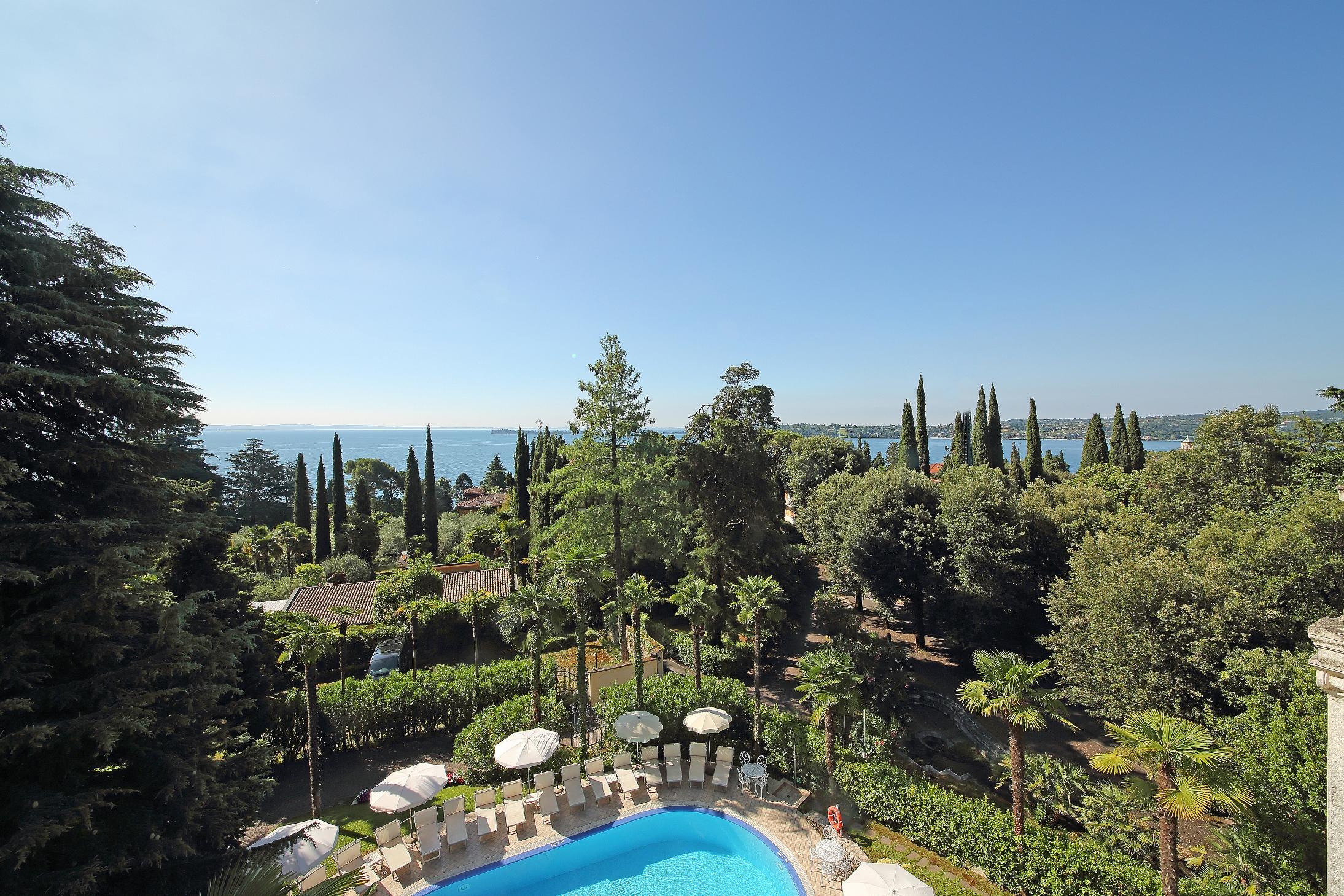 Villa Sofia Hotel Gardone Riviera Luaran gambar