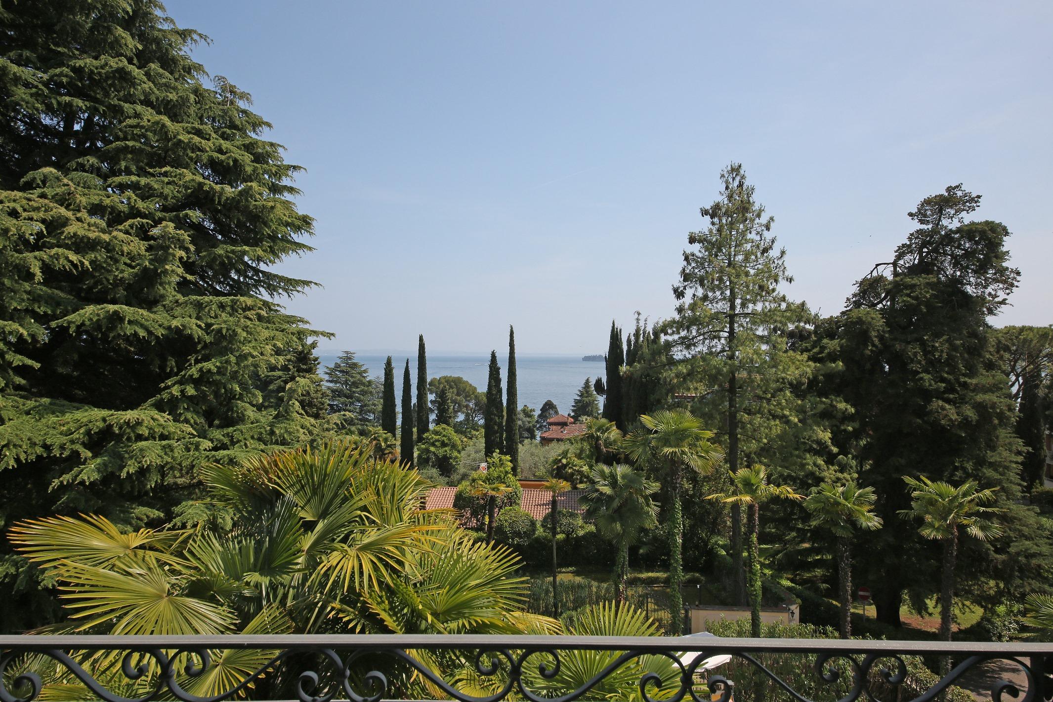 Villa Sofia Hotel Gardone Riviera Luaran gambar