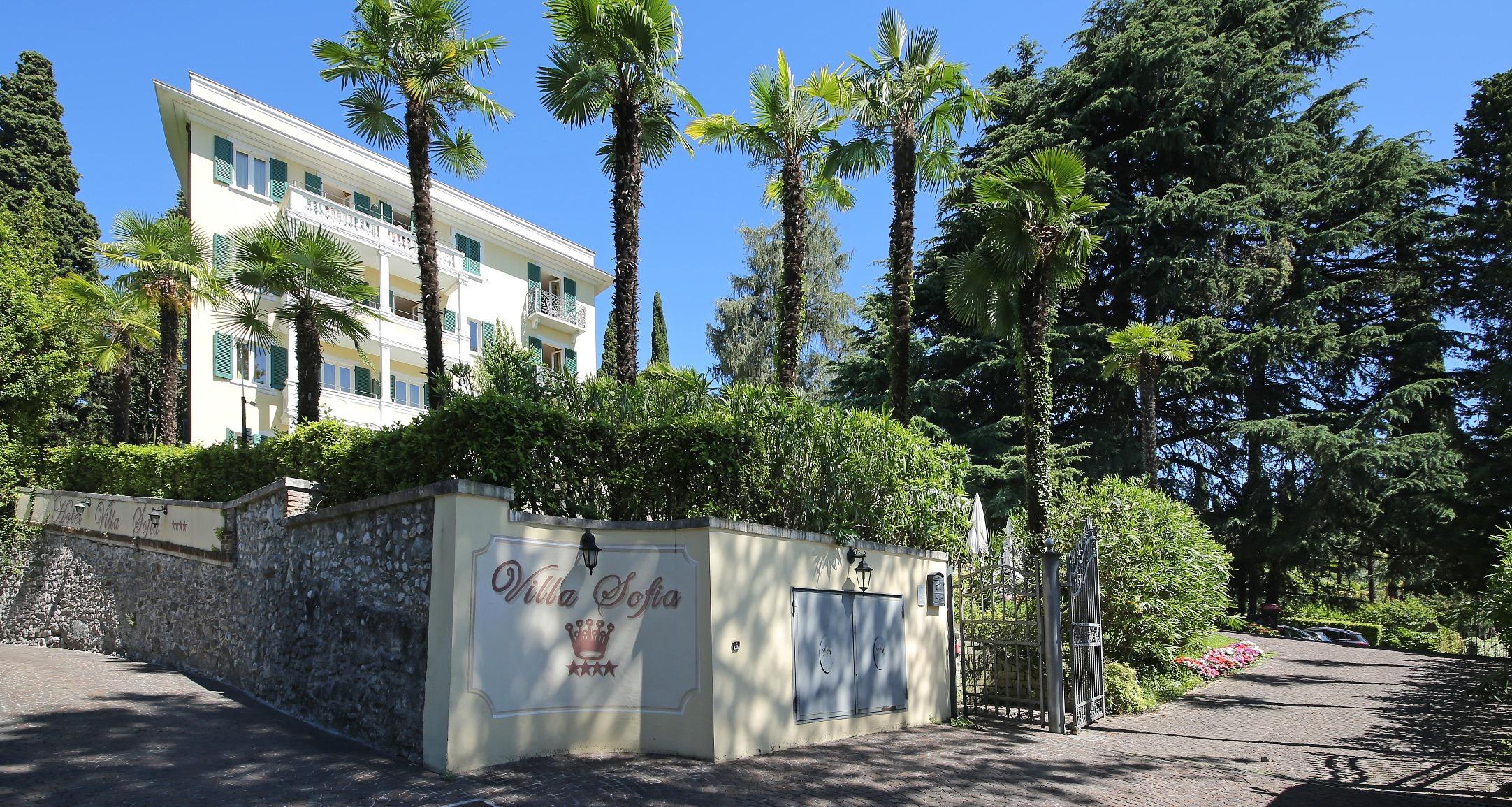 Villa Sofia Hotel Gardone Riviera Luaran gambar