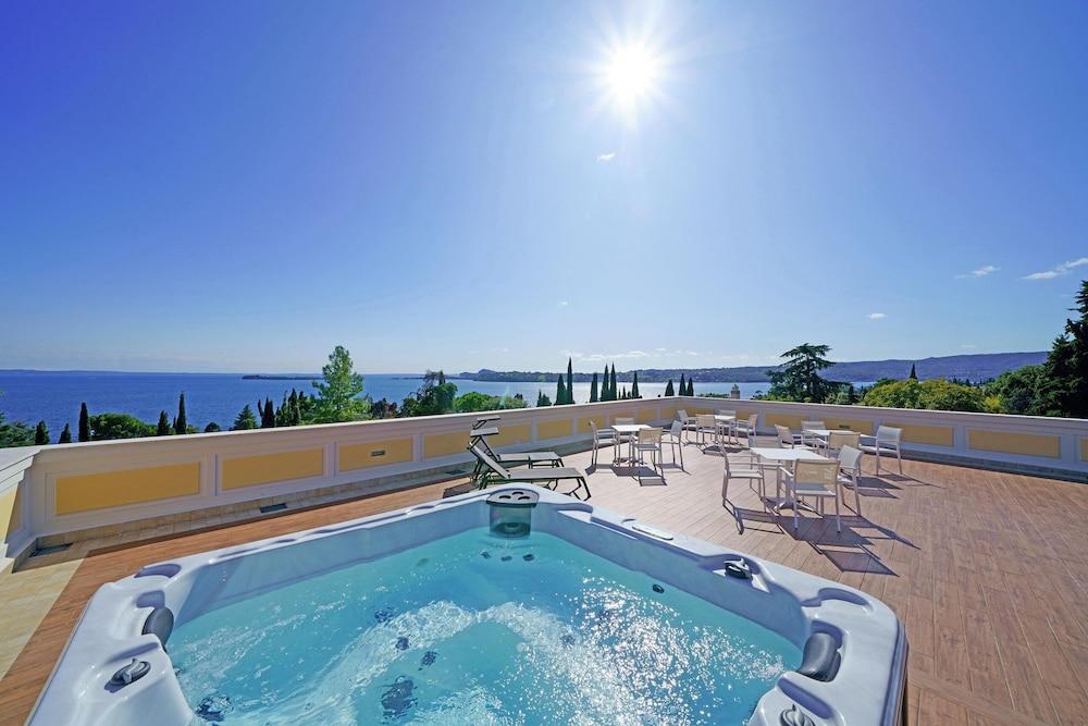 Villa Sofia Hotel Gardone Riviera Luaran gambar