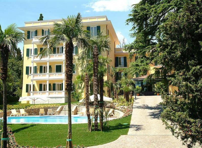 Villa Sofia Hotel Gardone Riviera Luaran gambar