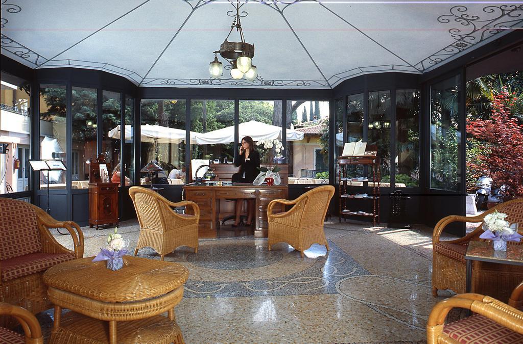 Villa Sofia Hotel Gardone Riviera Luaran gambar